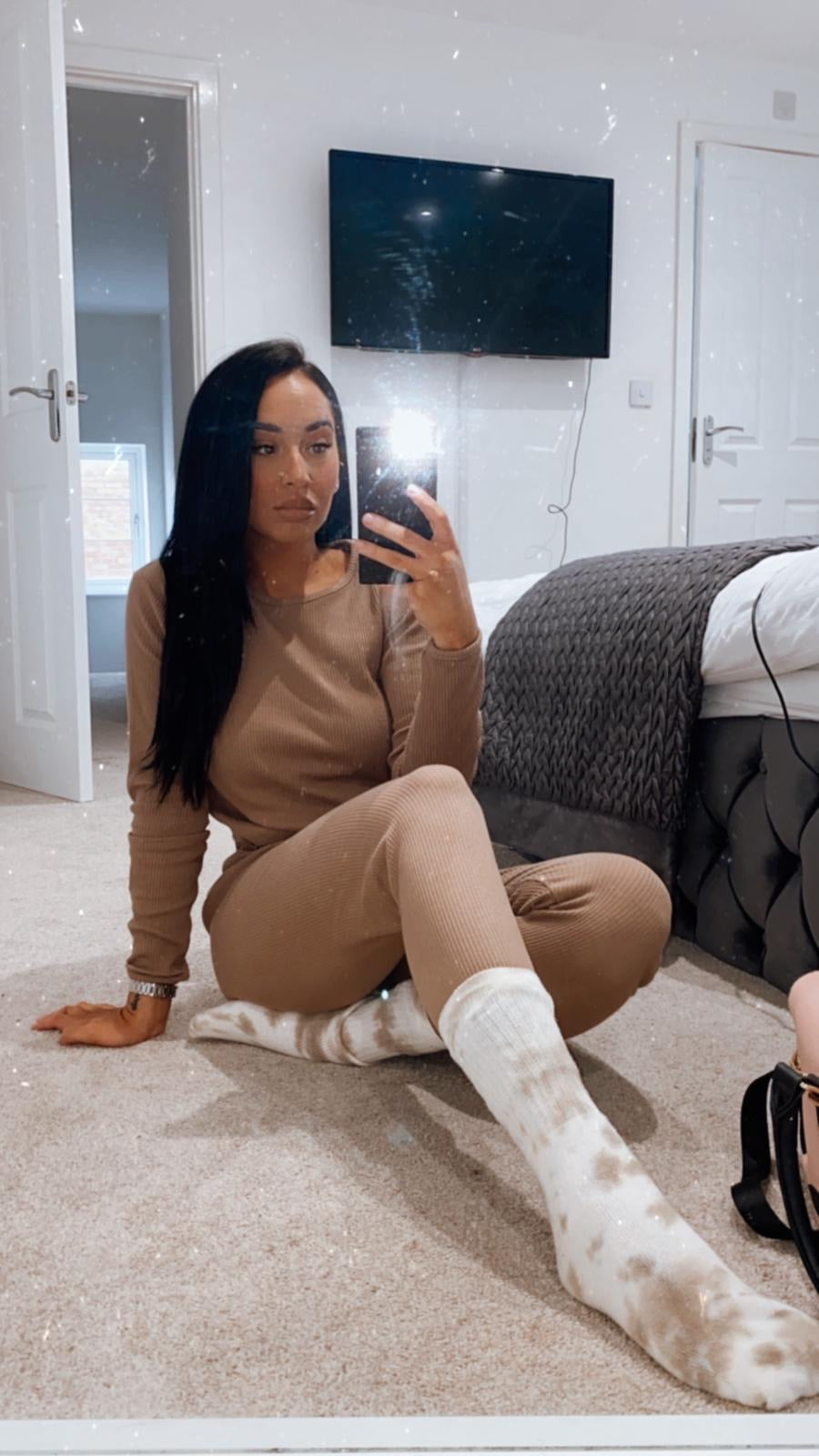 Ladies ribbed lounge set.